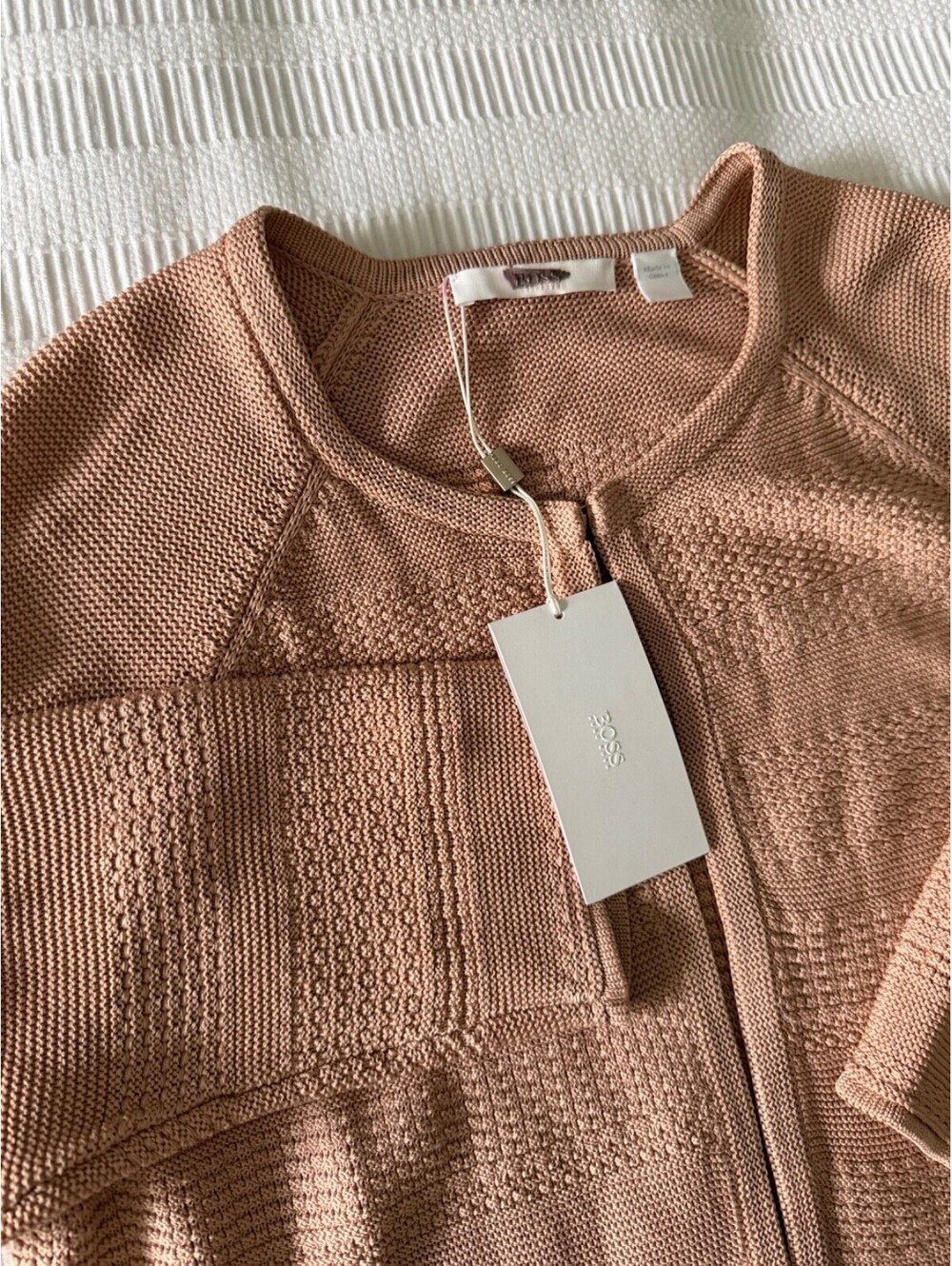 Boss Hugo Boss Feya Women’s Cropped Knit Cardigan Blush Color Boxy Fit Large NWT